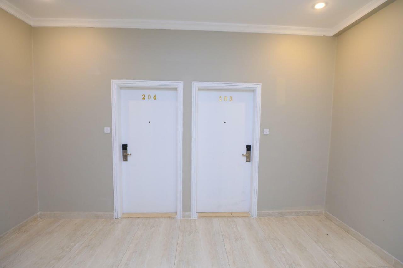 Magic Suite Al Mahboula Kuwait City Exterior foto